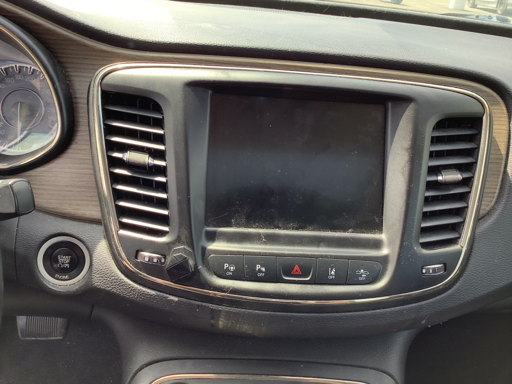 CHRYSLER 200 C AWD 2015 - Entrepex